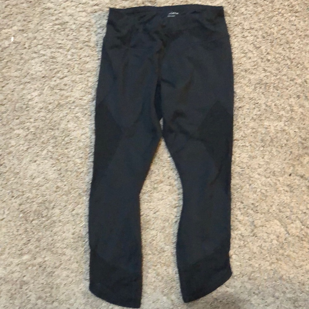 Athleta Capri leggings